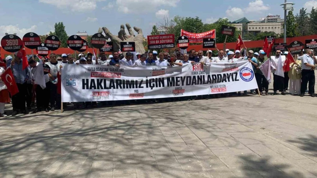 Büro Memur-Sen Başkanı Yazgan: 'Sendikamız üyeleri sabah mesaiye yarım saat geç gelecek, akşam da yarım saat erken çıkacaktır'