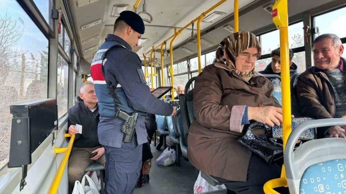 Bursa'da jandarmadan huzur operasyonu...75 gözaltı