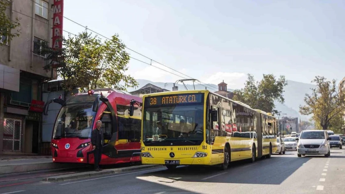 Bursa'da kadınlara ücretsiz ulaşım