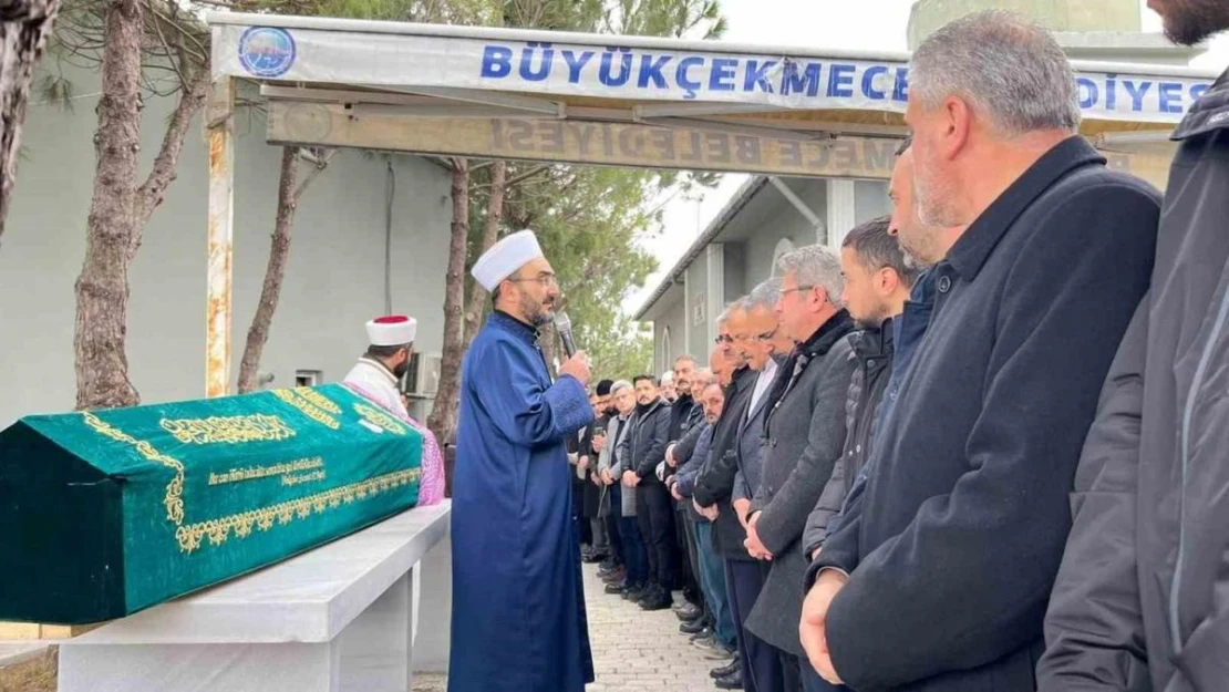 Bursa İl Müftüsü'nün acı günü...Annesinin cenaze namazını kıldırdı