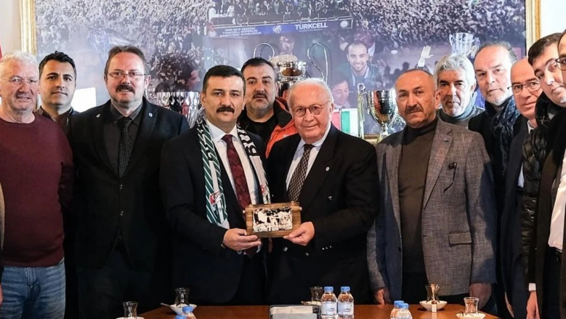 Bursa Milletvekili Selçuk Türkoğlu, Bursaspor'u ziyaret etti