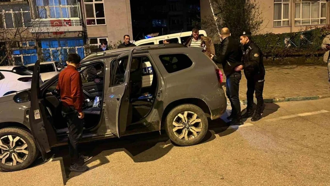 Bursa polisi uygulamada aranması olan 12 kişiyi yakaladı