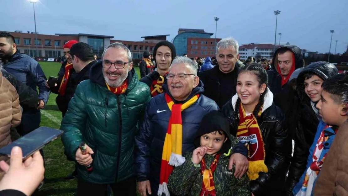 Büyükkılıç: 'Kayserispor'un her zaman yanında olacağız'