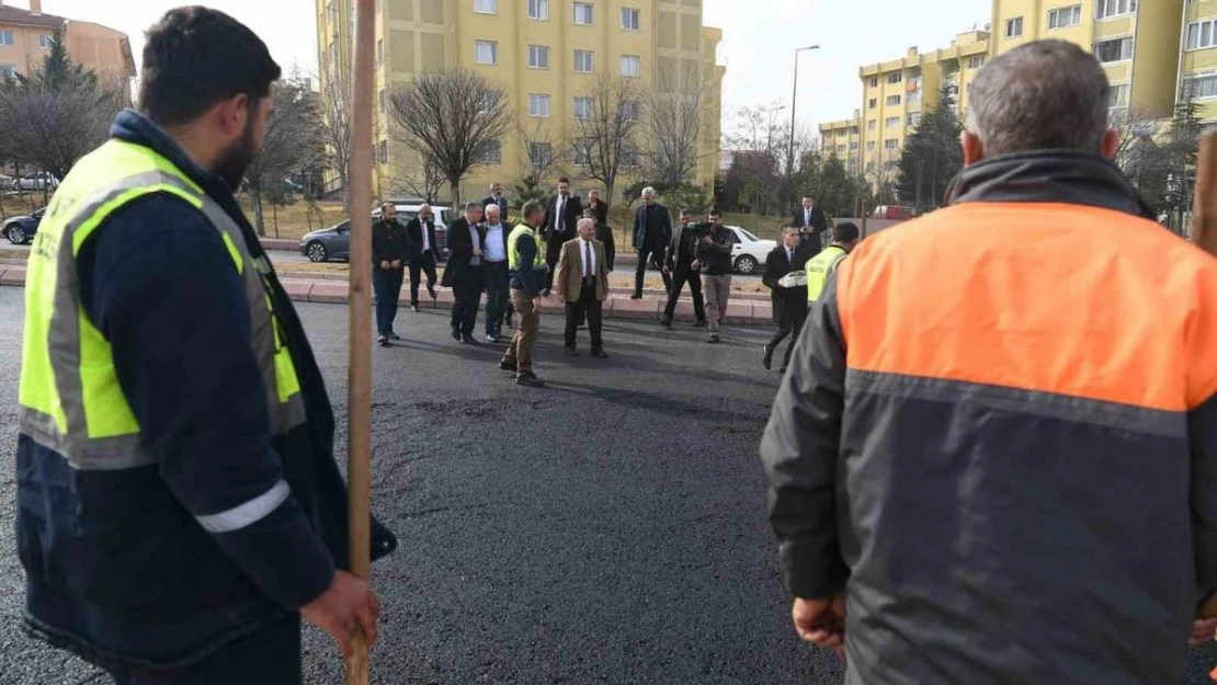 Büyükkılıç'tan TOKİ Demokrasi Mahallesi'nin kalbine 6 milyon TL'lik yatırım