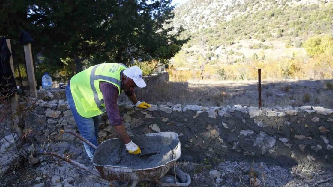 Büyükşehir Belediyesi'nden Akseki'ye gasilhane ve mezarlık hizmeti