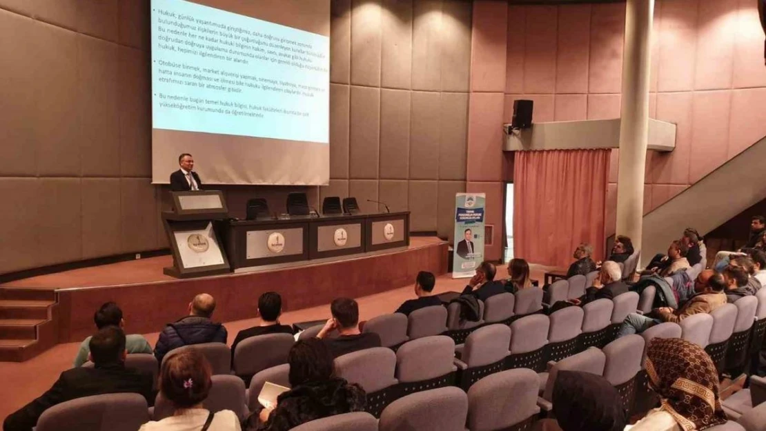 Büyükşehir Belediyesi'nden teknik personelin hukuki sorumlulukları semineri