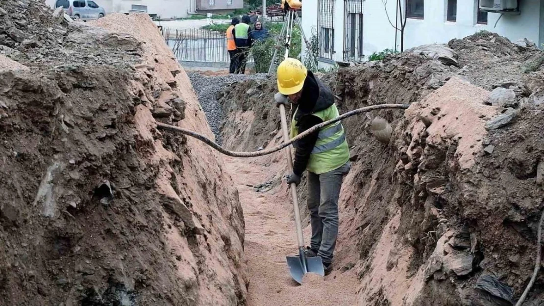 Büyükşehir Belediyesinden, Alanya  Demirtaş'a 100 milyon TL'lik alt yapı yatırımı