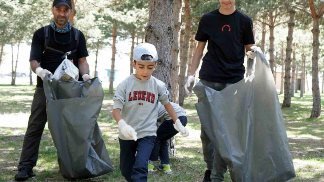 Büyükşehir'den Dünya Temizlik Günü'nde anlamlı etkinlik