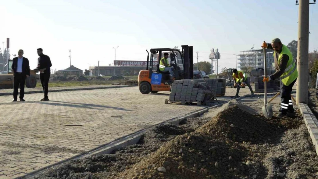 Büyükşehir'in Çine'deki yol çalışması vatandaşları memnun etti