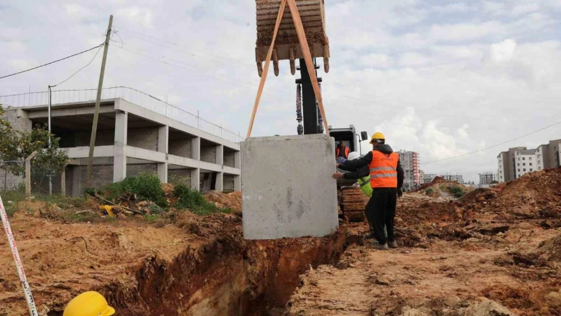 Büyükşehirden Aksu Altıntaş'a 150 milyon liralık altyapı yatırımı