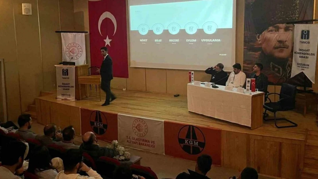 Caf, değerlendirme paneline konuşmacı olarak katıldı.