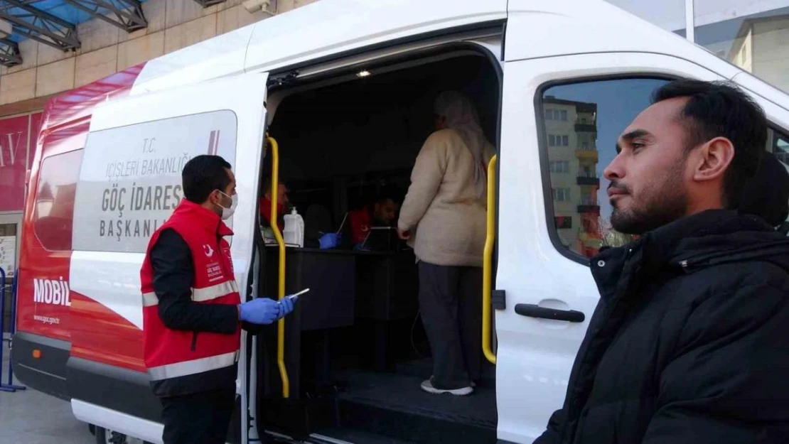 Çankırı'da düzensiz göçmenlere yönelik mobil göç noktası aracı hizmete başladı