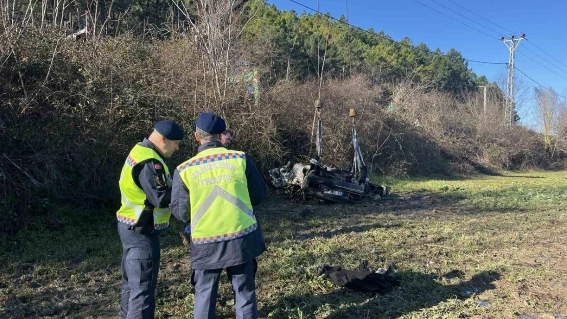 Çatalca'da kontrolden çıkan araç şarampole yuvarlandı: 2 ölü, 3 yaralı