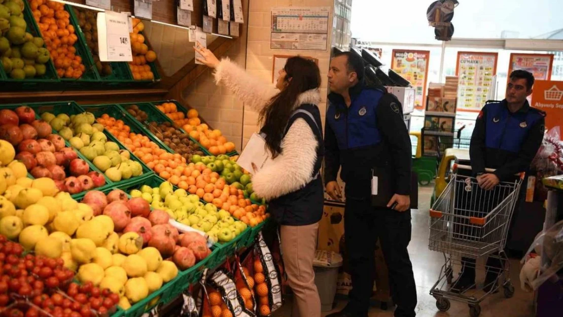 Çayırova'da marketler denetlendi