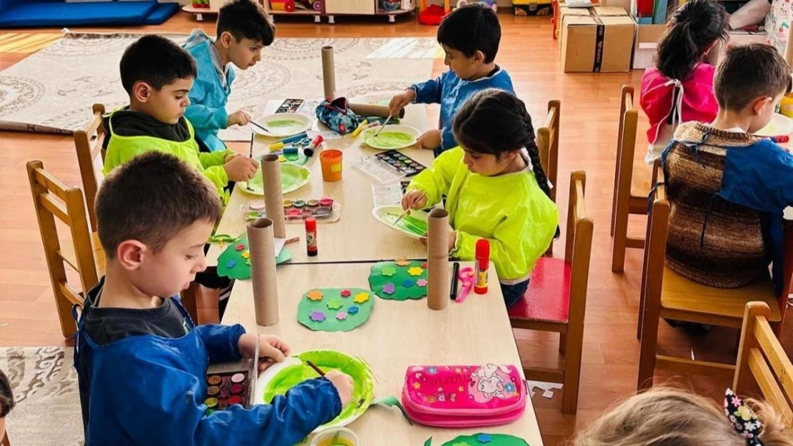 Çıldır'da anaokulu öğrencilerine orman bilinci