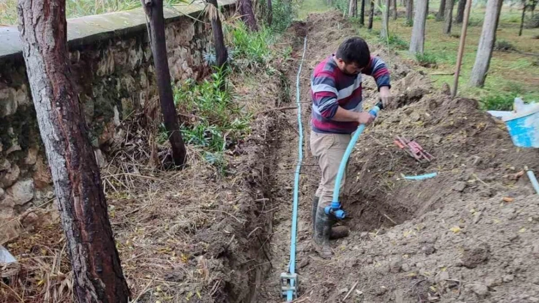 Çökelek Mahalle Mezarlığı'nda içme suyu hattı yenilendi