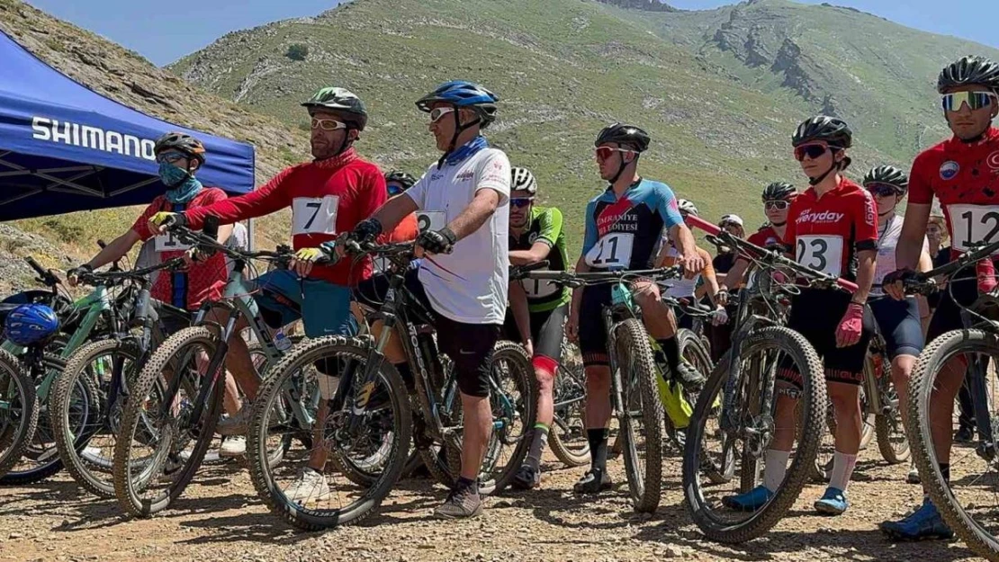 Çukurca '5. Fotosafari ve Doğa Sporları Festivali' coşkuyla devam ediyor