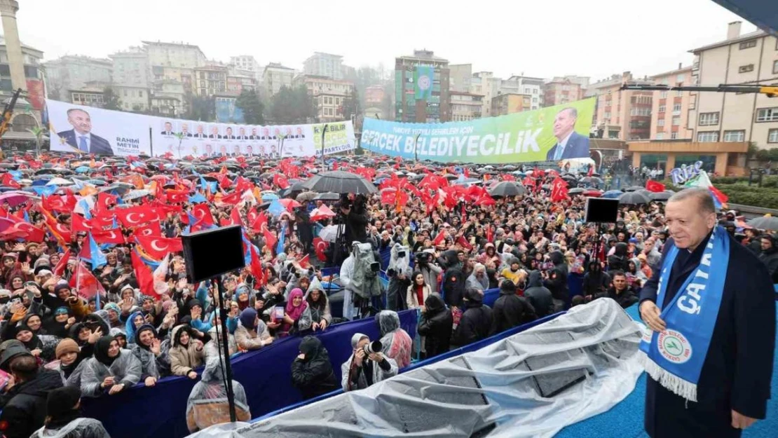 Cumhurbaşkanı Erdoğan: 'Bölücü örgütün uzantıları ile 'DEM'lenenlere esaslı bir ders vermeye hazır mıyız?'