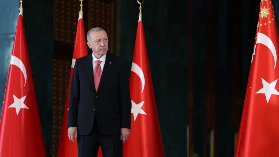 Cumhurbaşkanı Erdoğan: 'Önümüzdeki dönemde sınırlarımız boyunca güvenli bölgenin eksik kalan halkalarını da tamamlayacağız. Bir başka ifadeyle, terör örgütleriyle ülkemiz sınırları arsındaki irtibatı tamamen keseceğiz'