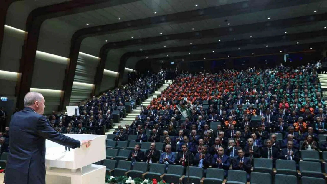 Cumhurbaşkanı Erdoğan: 'Türkiye'nin darbe mahsulü olan mevcut anayasadan kurtulma vaktinin çoktan geldiği kanaatindeyiz'