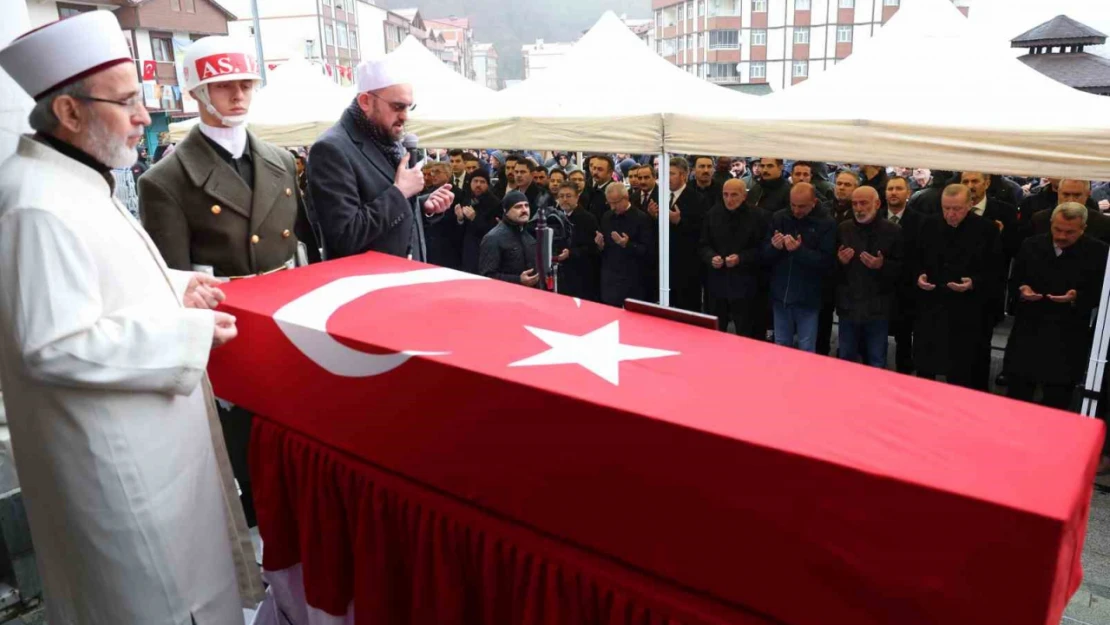 Cumhurbaşkanı Erdoğan Kıbrıs gazisi Muhammet Karslı'nın cenaze namazına katıldı