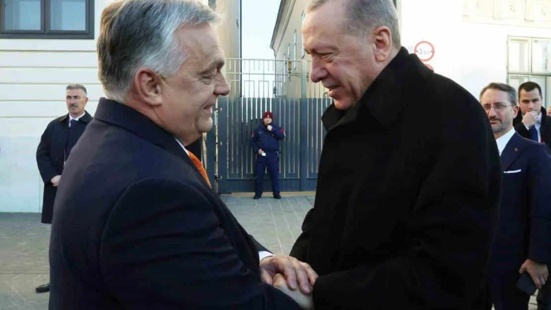 Cumhurbaşkanı Erdoğan, Macaristan Başbakanı Orban'a Togg hediye etti