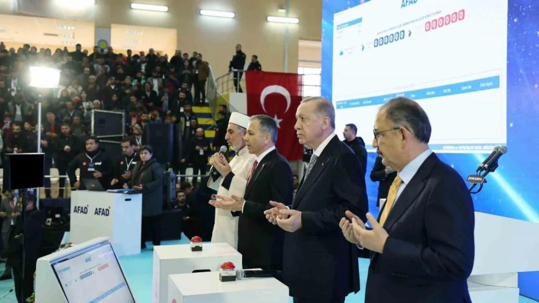 Cumhurbaşkanı Erdoğan, Şanlıurfa'da afet konutları dağıtım törenine katıldı