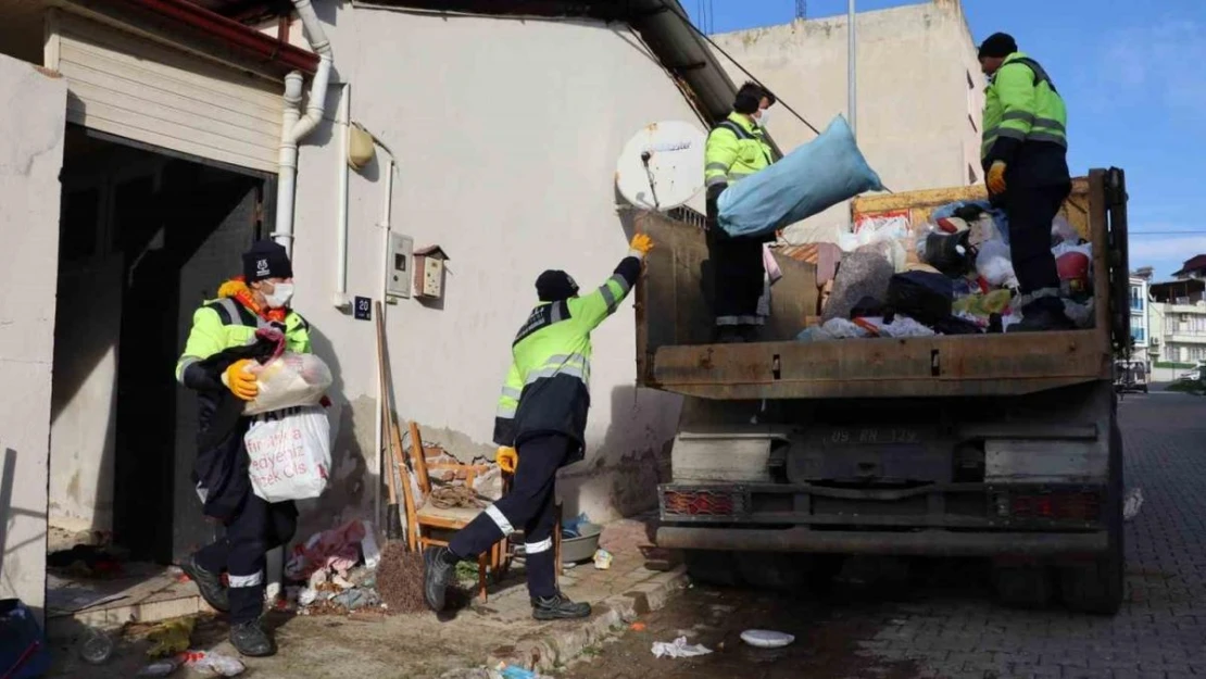 Defalarca temizlenen evde yine aynı manzara