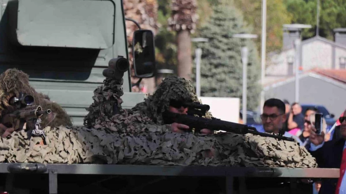 Denizli'de 29 Ekim Cumhuriyet Bayramı coşkusu