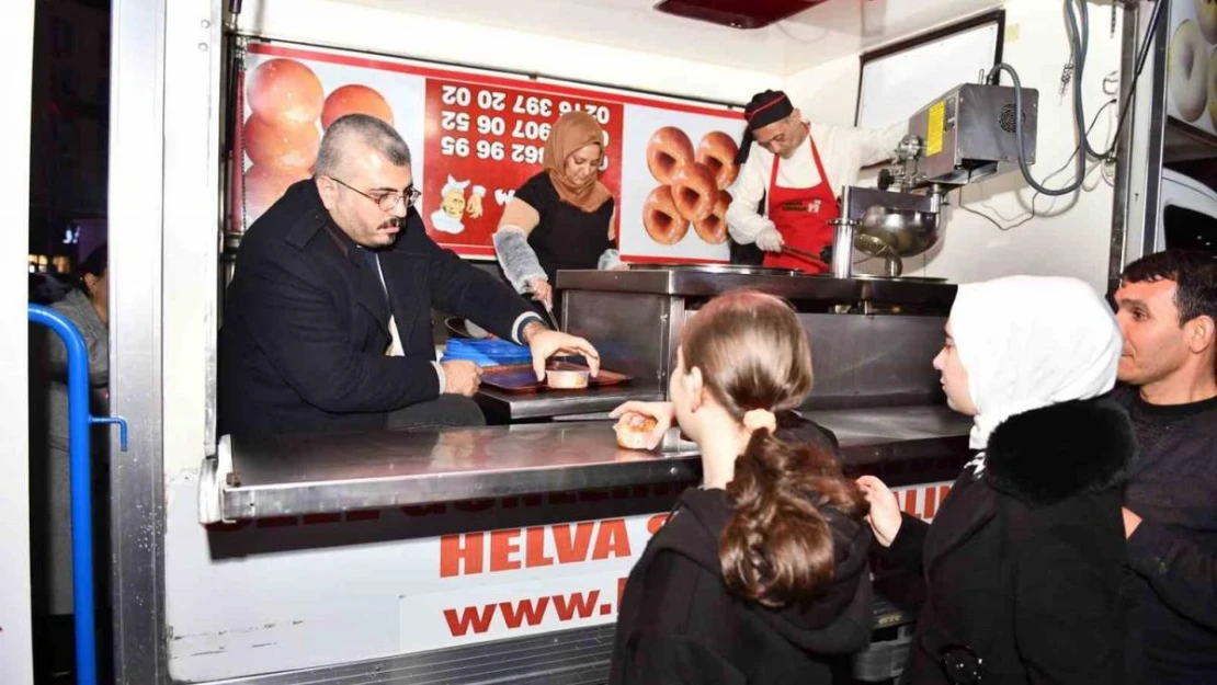 Depremde hayatını kaybedenler Esenyurt'ta anıldı