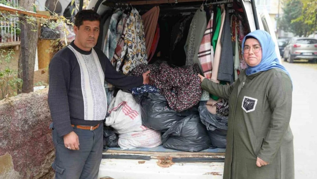 Depremden etkilenen karı-koca, geçimlerini kendi yaptıkları el emeği ürünlerle sağlıyor