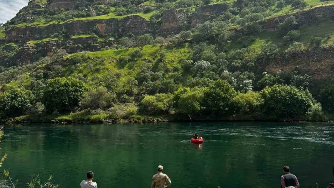 Dicle Nehri'nde kaybolan gencin cansız bedenine ulaşıldı