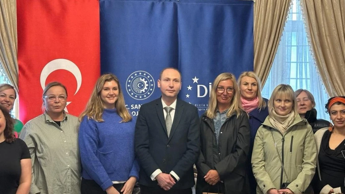 DİKA, yabancı turizm acentelerini Mardin'de ağırladı