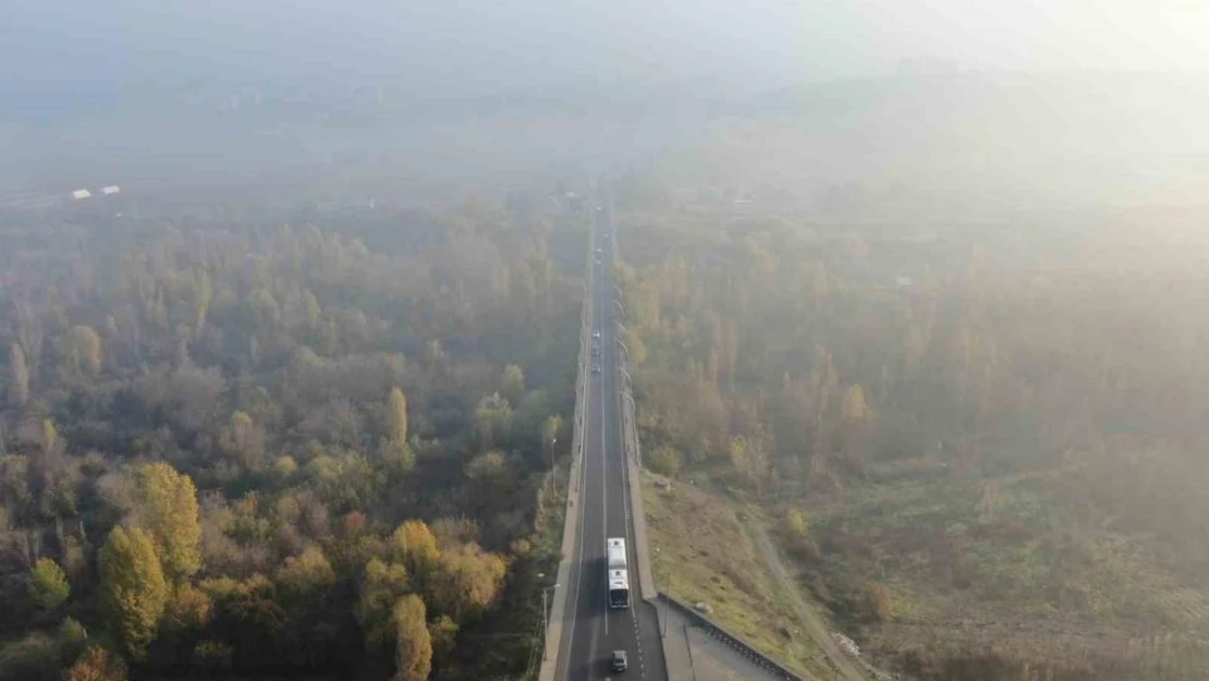 Diyarbakır'da sis altında kalan Hevsel Bahçeleri dron ile görüntülendi