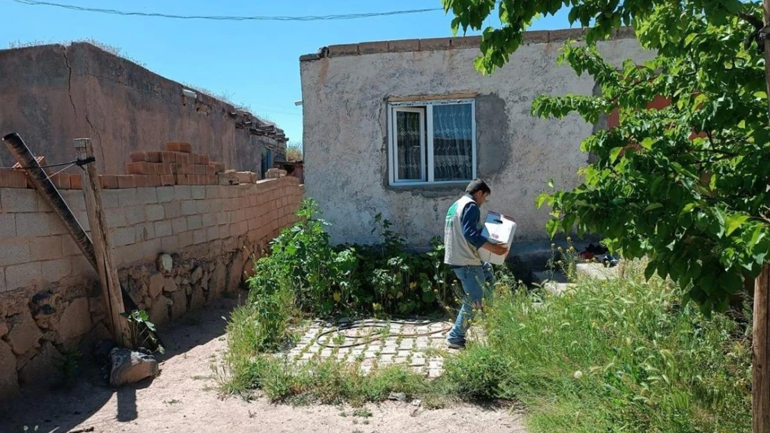 Doğubayazıt'ta ihtiyaç sahibi ailelere Kurban Bayramı yardımı