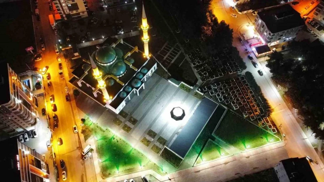 Dünya Kur'an Güzel Okuma Birincisi Abdullah Sadien Canik'e geliyor