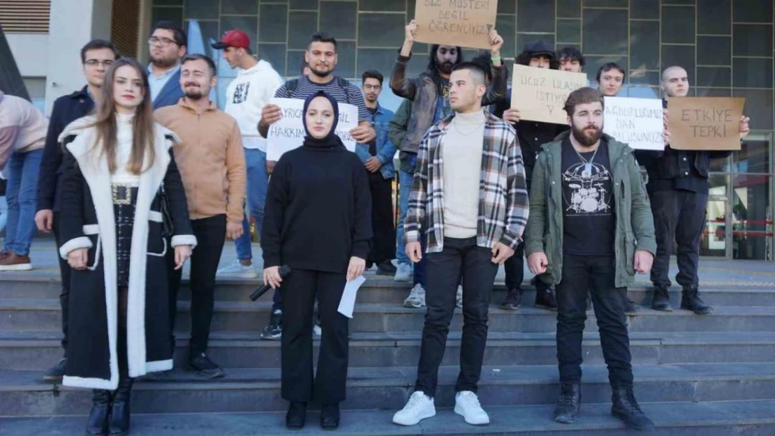 Edirne'de üniversite öğrencilerinden en pahalı ulaşım ücretlerine tepki