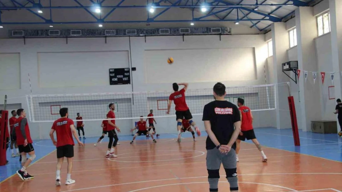 Cizre Belediyespor Efeler Ligi'nde play-off'u garantiledi