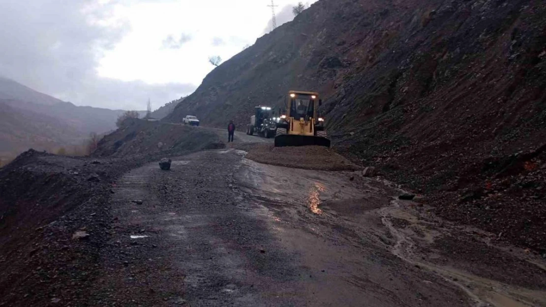 Ekipler kapanan yolda hastaya ulaşmak için seferber oldu