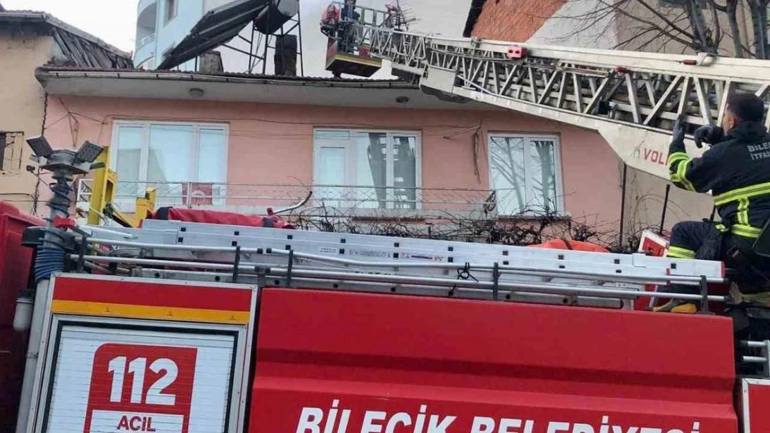 Ekiplerin hızlı müdahalesi yangının büyümesini önledi