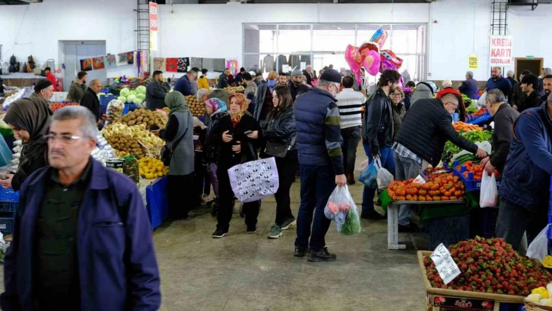 Ekonomiye güven nisanda arttı