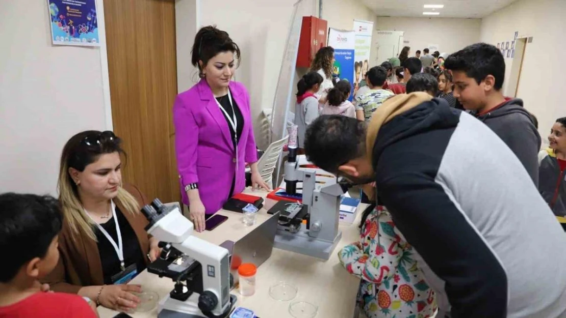 Elazığ'da depremzede çocuklara yönelik bilim şenliği