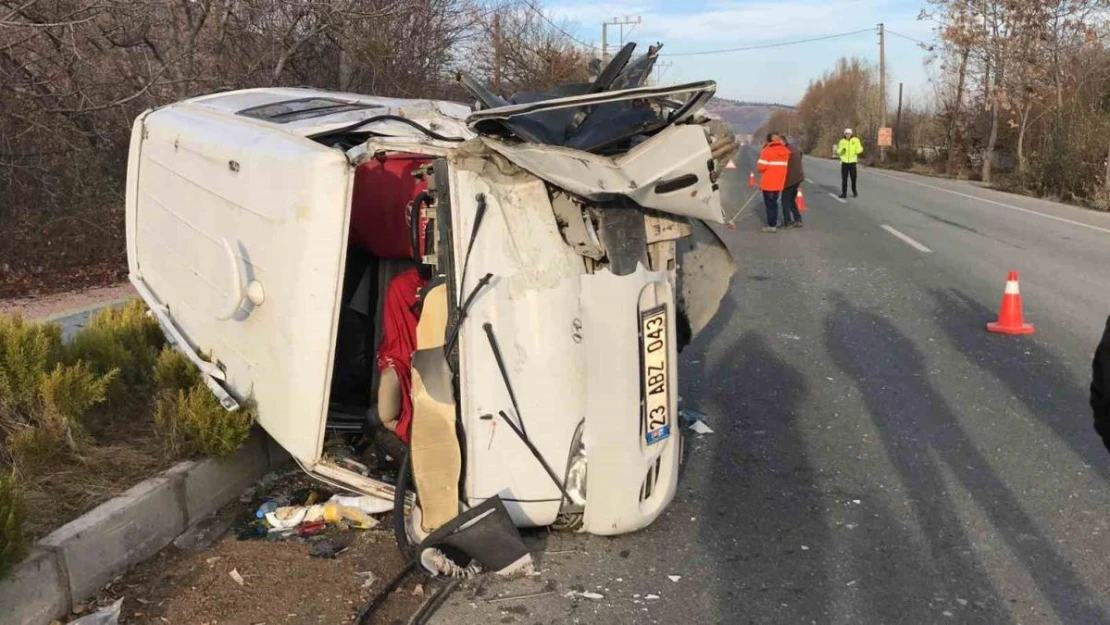 Elazığ'da trafik kazası: 4 yaralı