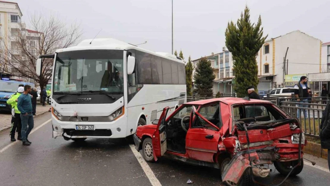 Elazığ'da zincirleme trafik kazası: 2 yaralı