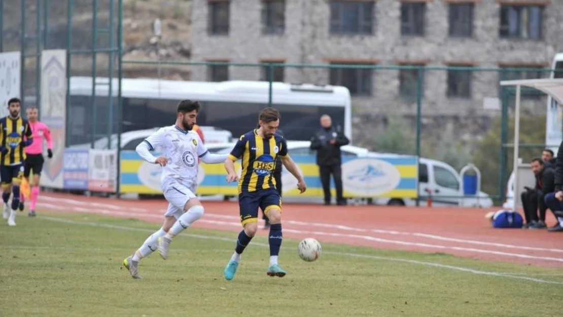 Elazığ takımlarının BAL'da beraberlik haftası