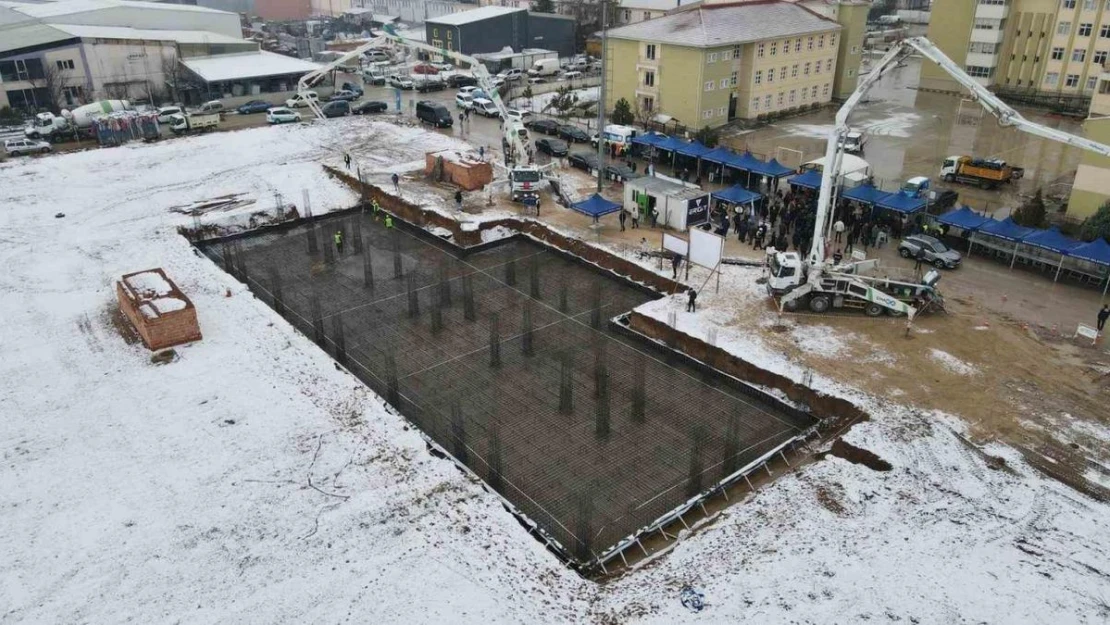 EMKO Sanayi Sitesine yapılacak kreşinin temeli atıldı