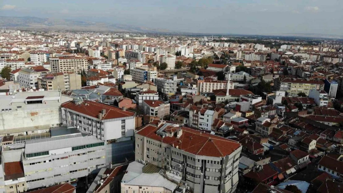 Emlakçılar 'Kentsel Dönüşüm Kanunu'nun faydalı olacağı görüşünde