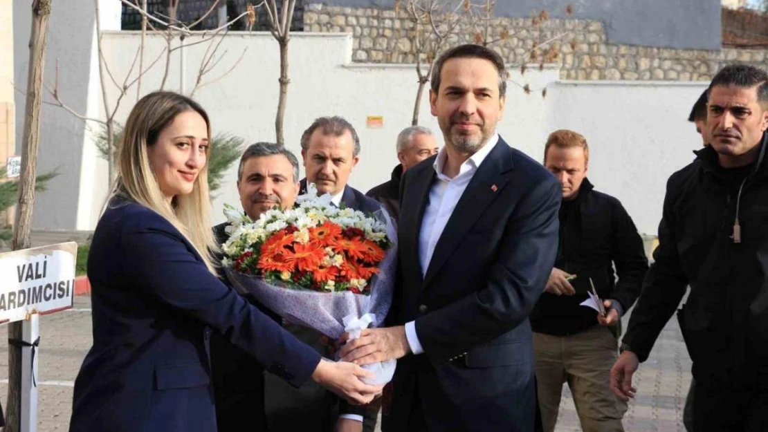 Enerji ve Tabii Kaynaklar Bakanı Bayraktar, Şırnak'ta ziyaretlerde bulundu