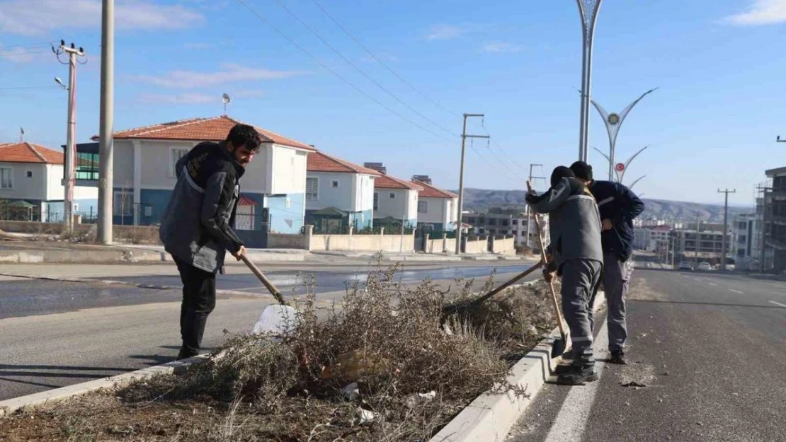 Ergani Belediyesi genel temizlik çalışmaları gerçekleştirdi