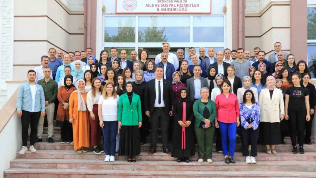 Erzincan Aile ve Sosyal Hizmetler İl Müdürlüğü Türkiye 3'üncüsü oldu